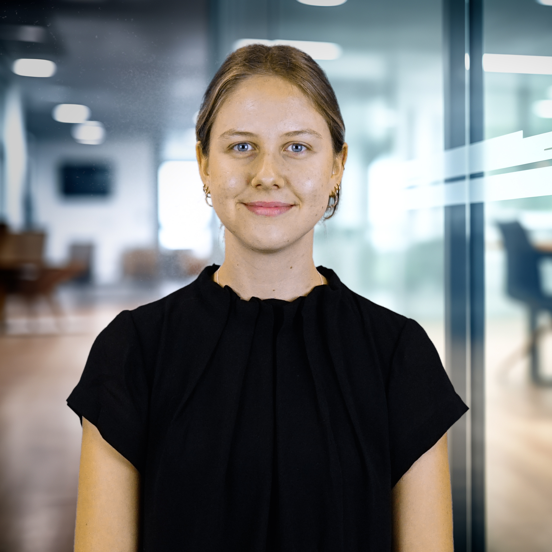 Portrait von Jette Jellinghaus, duale Studentin bei UCB.